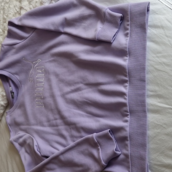 Puma sweater. - Picture 2 of 6